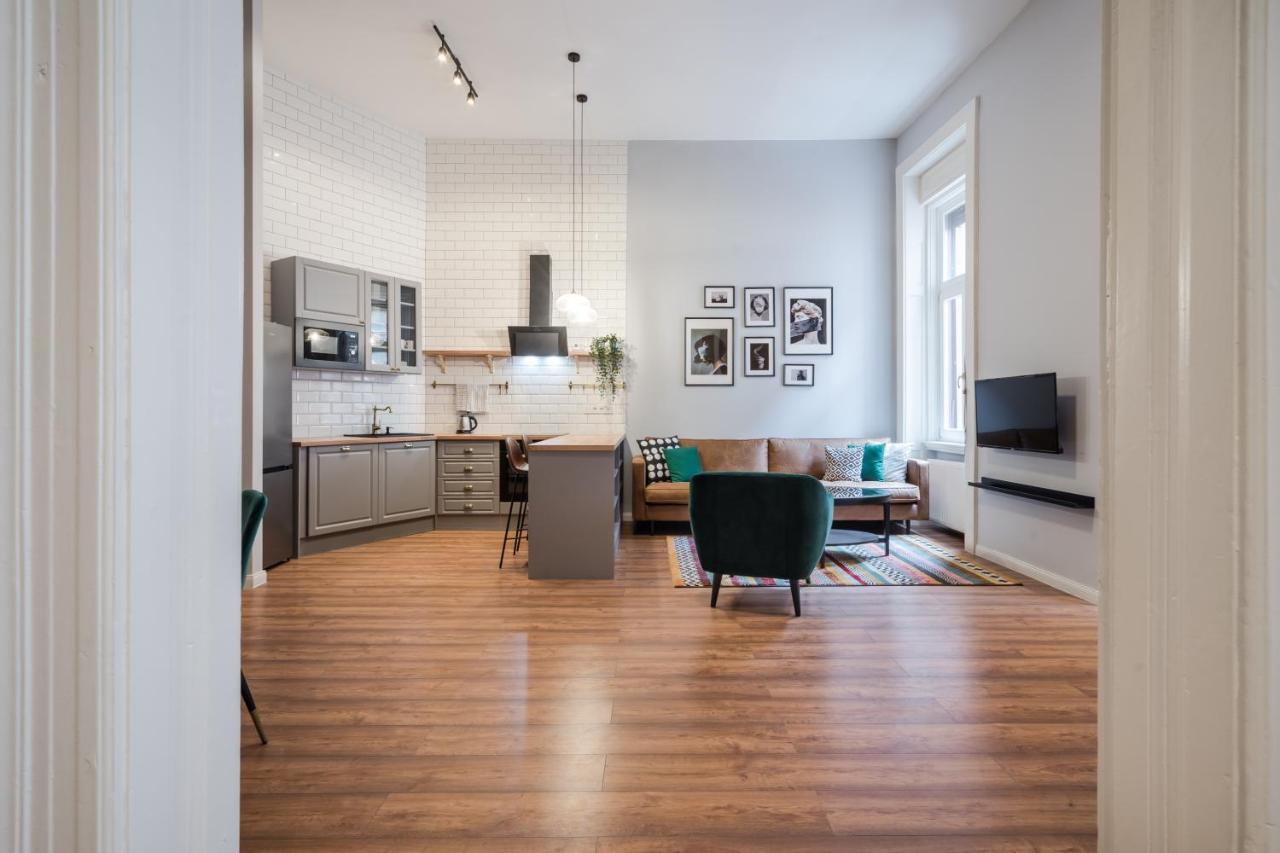 A32 Boutique Apartments, Best Location By Bqa Budapest Exterior photo